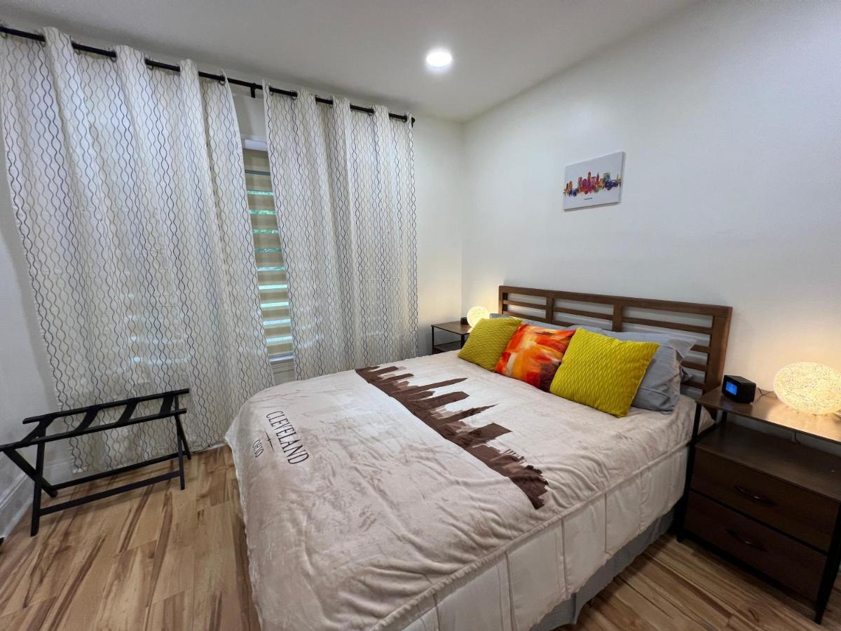 Apartamento Trendy In Tremont, Cle Cleveland Exterior foto